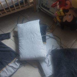 Parure édredon 2 grenouillère.. nickel