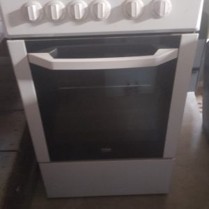 Beko | Cuisinière FSS66000GW