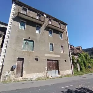 Grande maison de 485m2 en campagne française