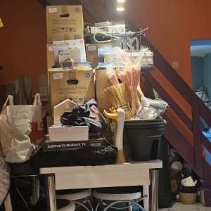 Plusieurs choses à vendre