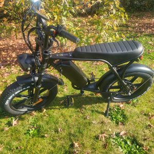 Ouxi v8 neuf, assistance électrique ou full électrique avec accélérateur. Confortable et idéal sur tout les terrains