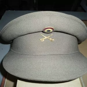 Képi de sous-officier belge arme blindée 1955