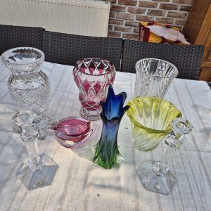 vases ,cendrier, chandeliers (faire offre)