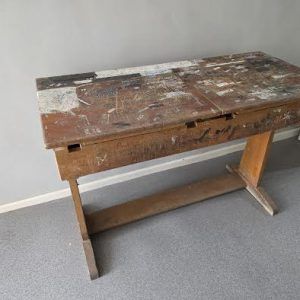 bureau d'écolier vintage