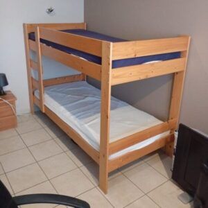 Lits superposés en pin avec matelas