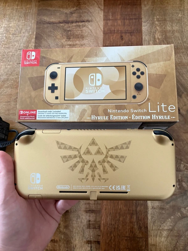 Nintendo switch lite hyrule edition + chargeur – Image 2
