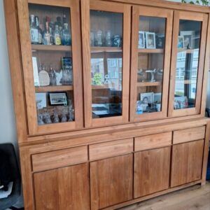 Vaisselier massif en teck