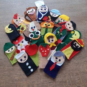 Marionnettes à doigts fait main