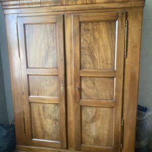Armoire ancienne