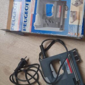 Agrafeuse et cloueuse électronique Peugeot AG14A