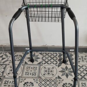 Déambulateur tribune