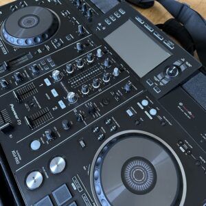 Pioneer DJ XDJ-RX2 (Parfait état + housse + casque)