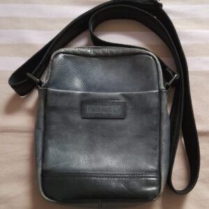 Sac bandoulière en cuir pour homme marque Pikolinos