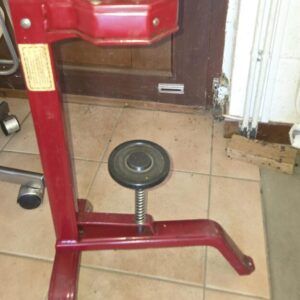 Bouchonneuse et sèche bouteilles