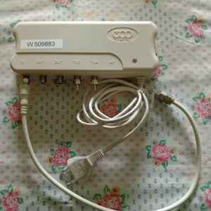 Amplificateur / répartiteur de signal câble coaxial VOO.