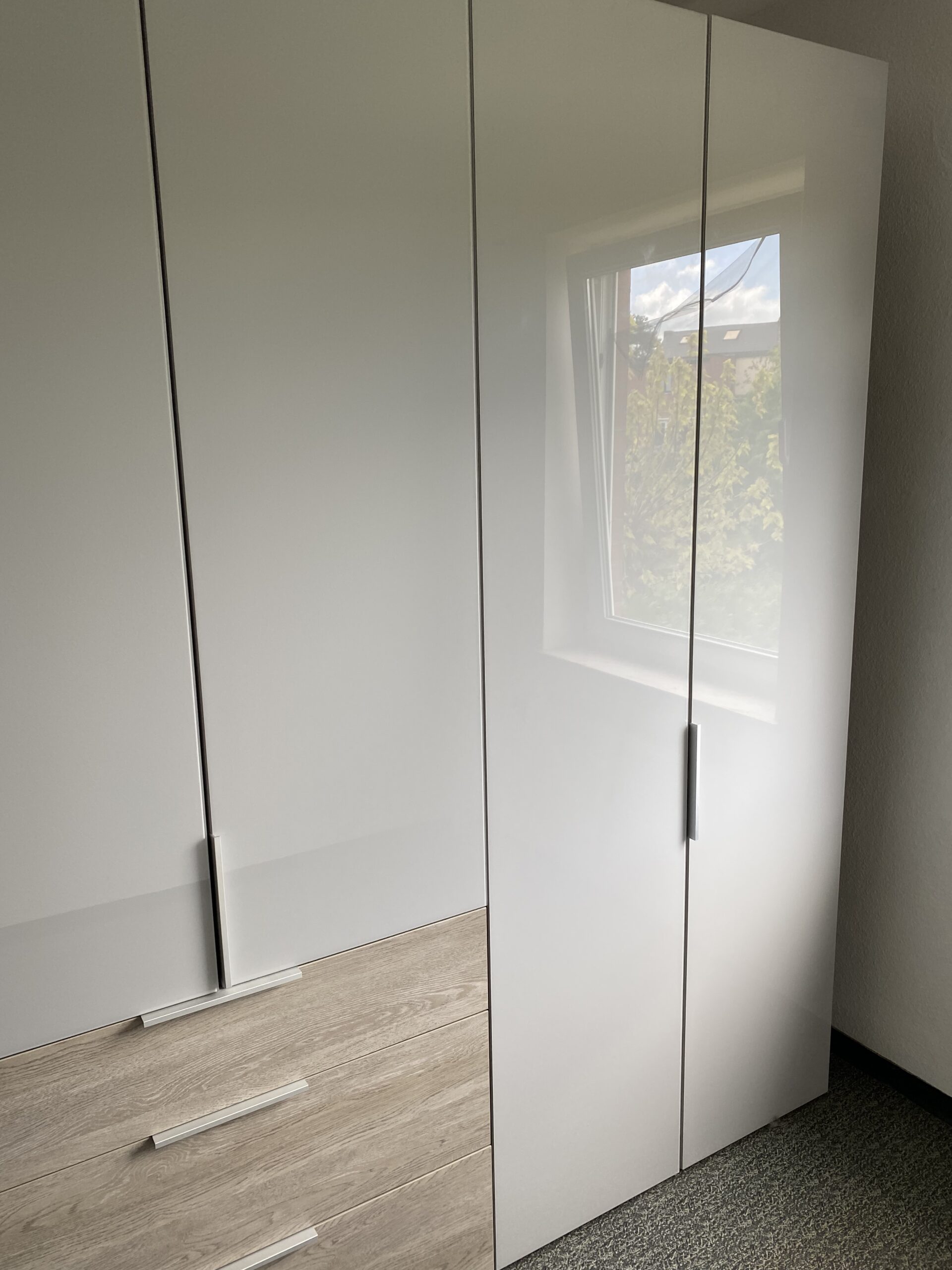 Très grande garde robe Long.2,98m Haut.2,35m Prof.61cm – Image 4