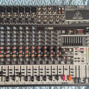 Behringer Xenyx X1832USB