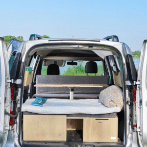 Kit véhicules amovible pour van, fourgon, Berlingo, Trafic, Kangoo — VanHolidays