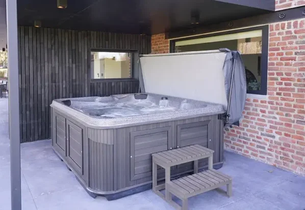 Jacuzzi 6 places complet - ARTIC SPA SUMMIT XL - SPABOY