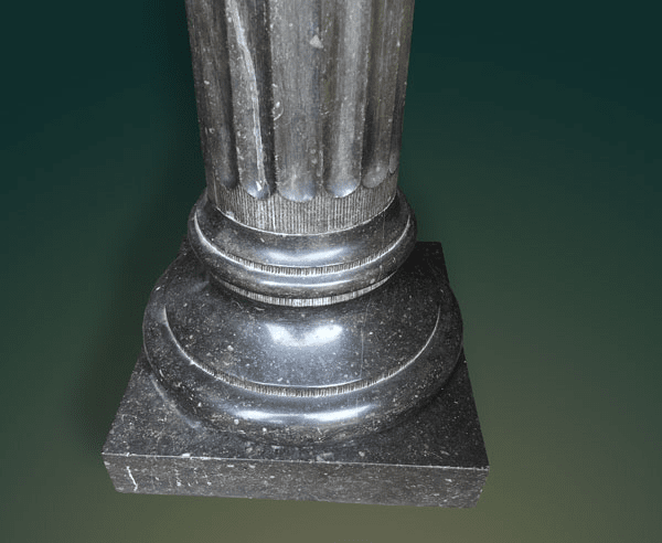 Colonne en marbre et pierre noire – Image 4