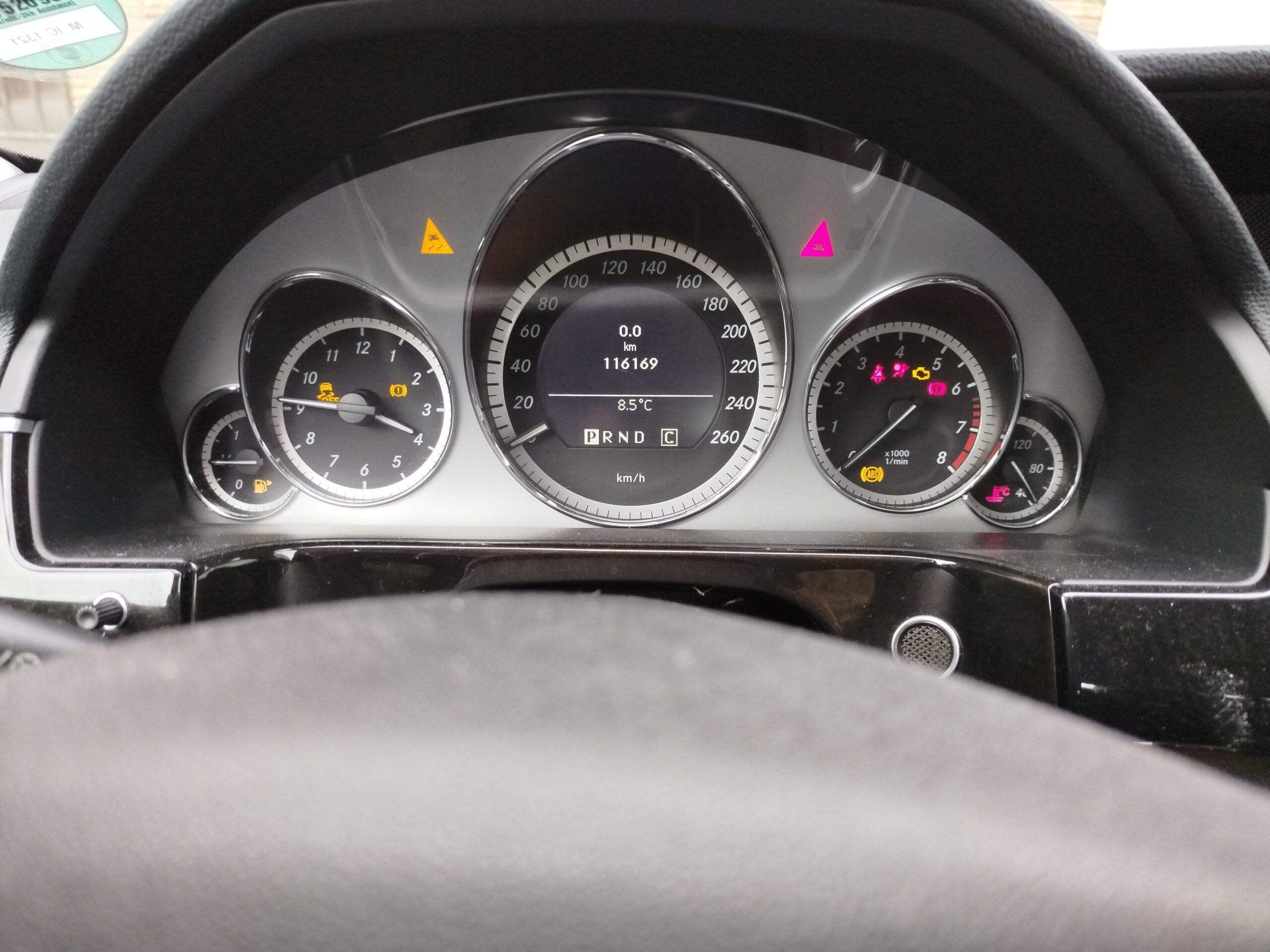 A vendre Mercedes W212 de 2009 – Image 6