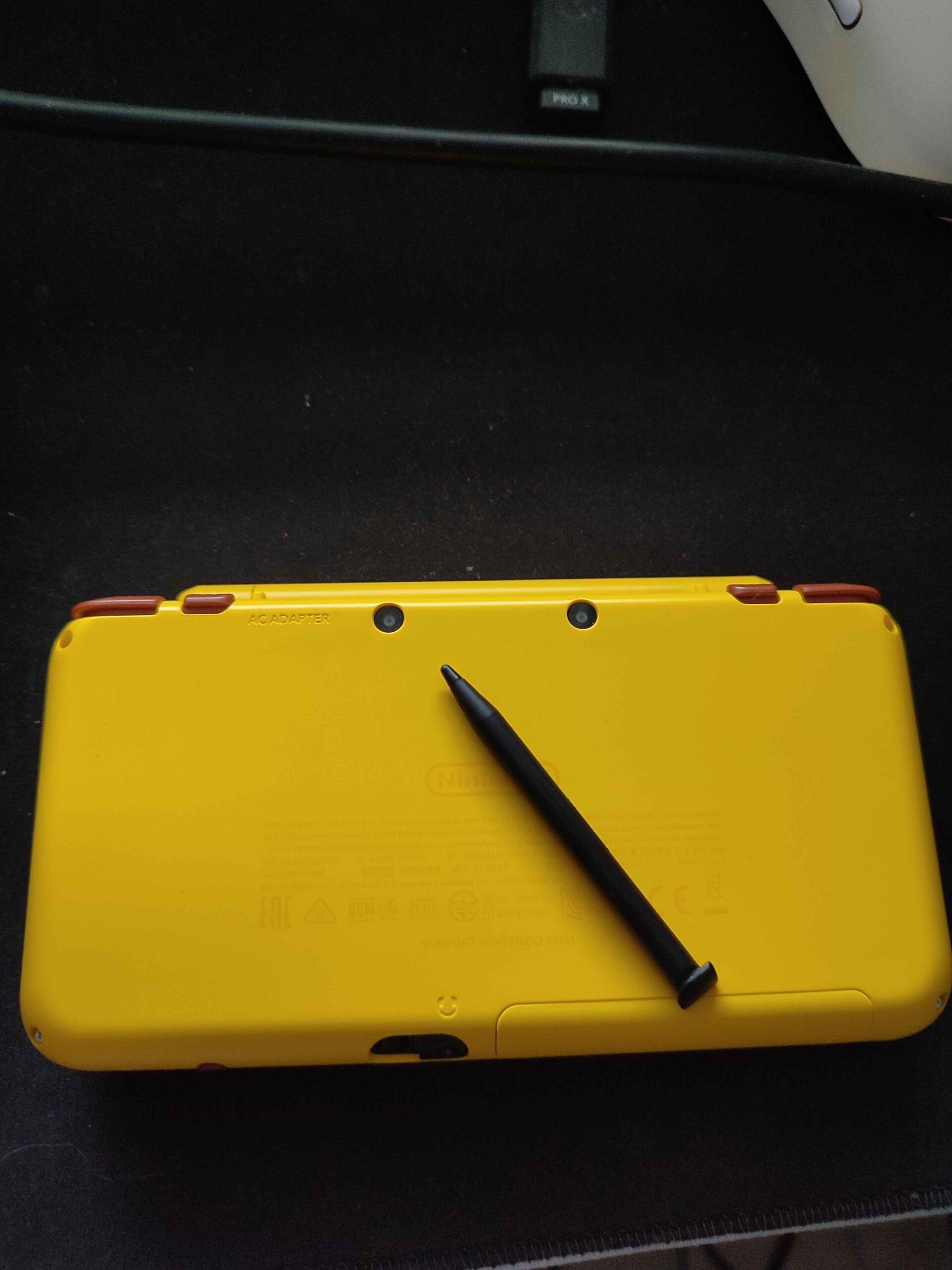 New Nintendo 2DS Pikachu – Image 3