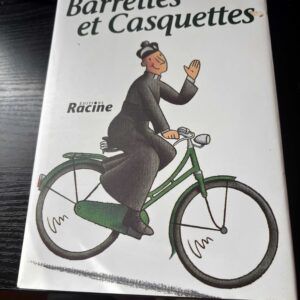 Barrettes et casquettes.