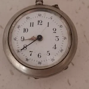 Montre à gousset en argent