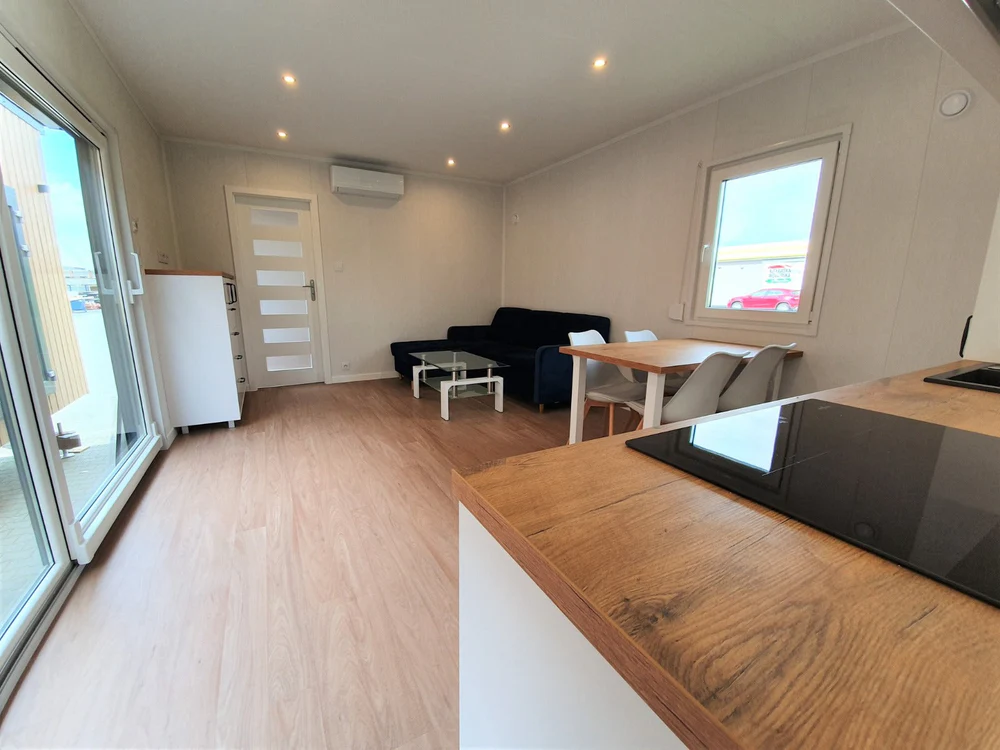 Maison remorque mobile 40 pieds x 8, type T2, isolée 4 saisons – Image 6
